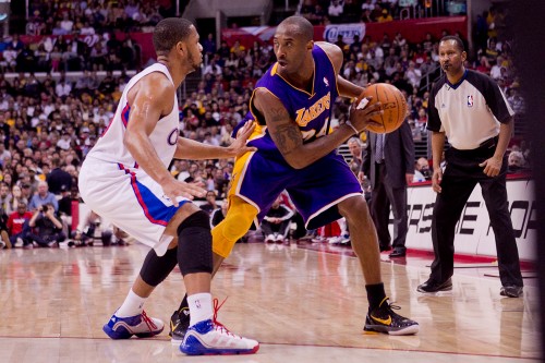 Kobe Bryant of the Los Angeles Lakers Vs The Cleveland Cavaliers at the Staples Center in Los Angeles, Ca